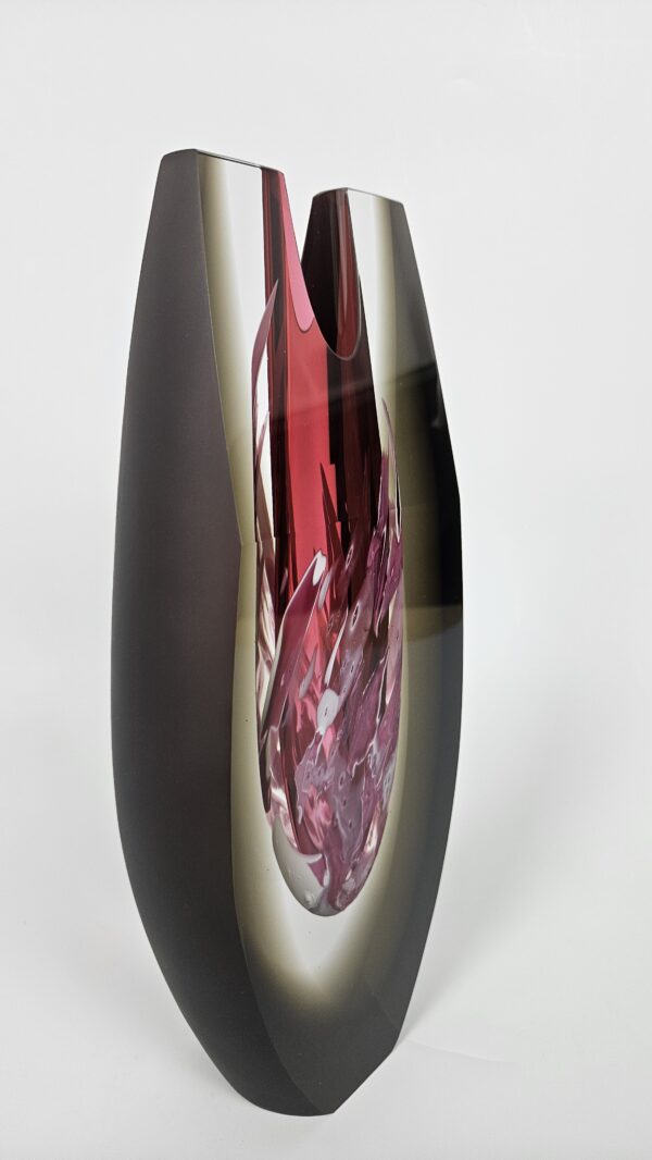 Skleněná broušená váza "Bouře - vysoká" kouřová 30x13x6 cm - Pavel Havelka - Image 3