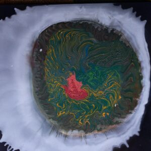 Obraz ze smaltu "Rozprsklá planeta" 70x70 cm - Markéta Škopková